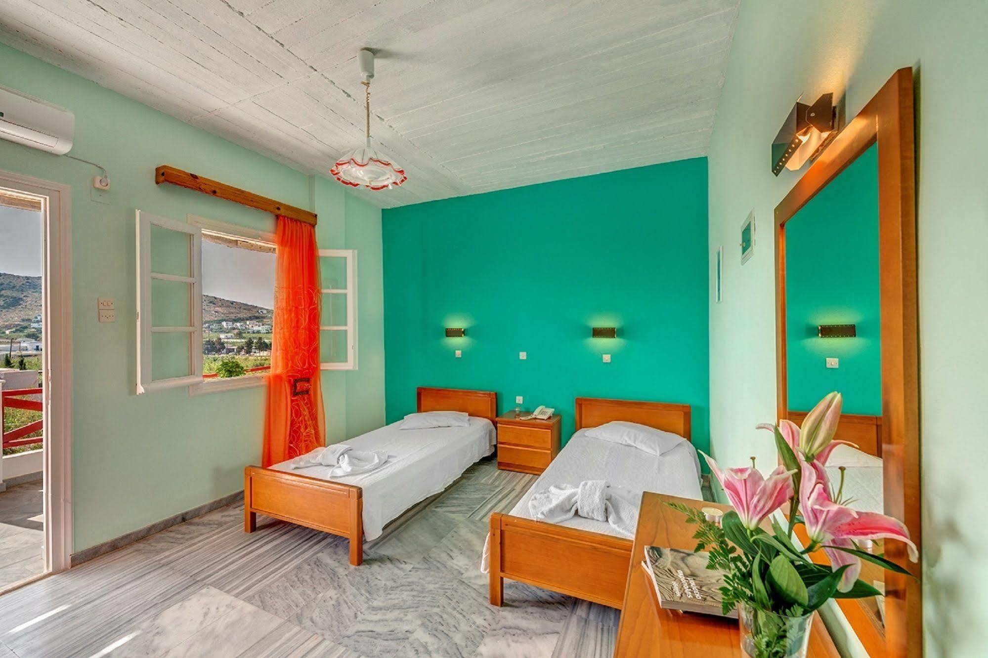 Hotel Smaragdi Apartments Vissa Екстериор снимка