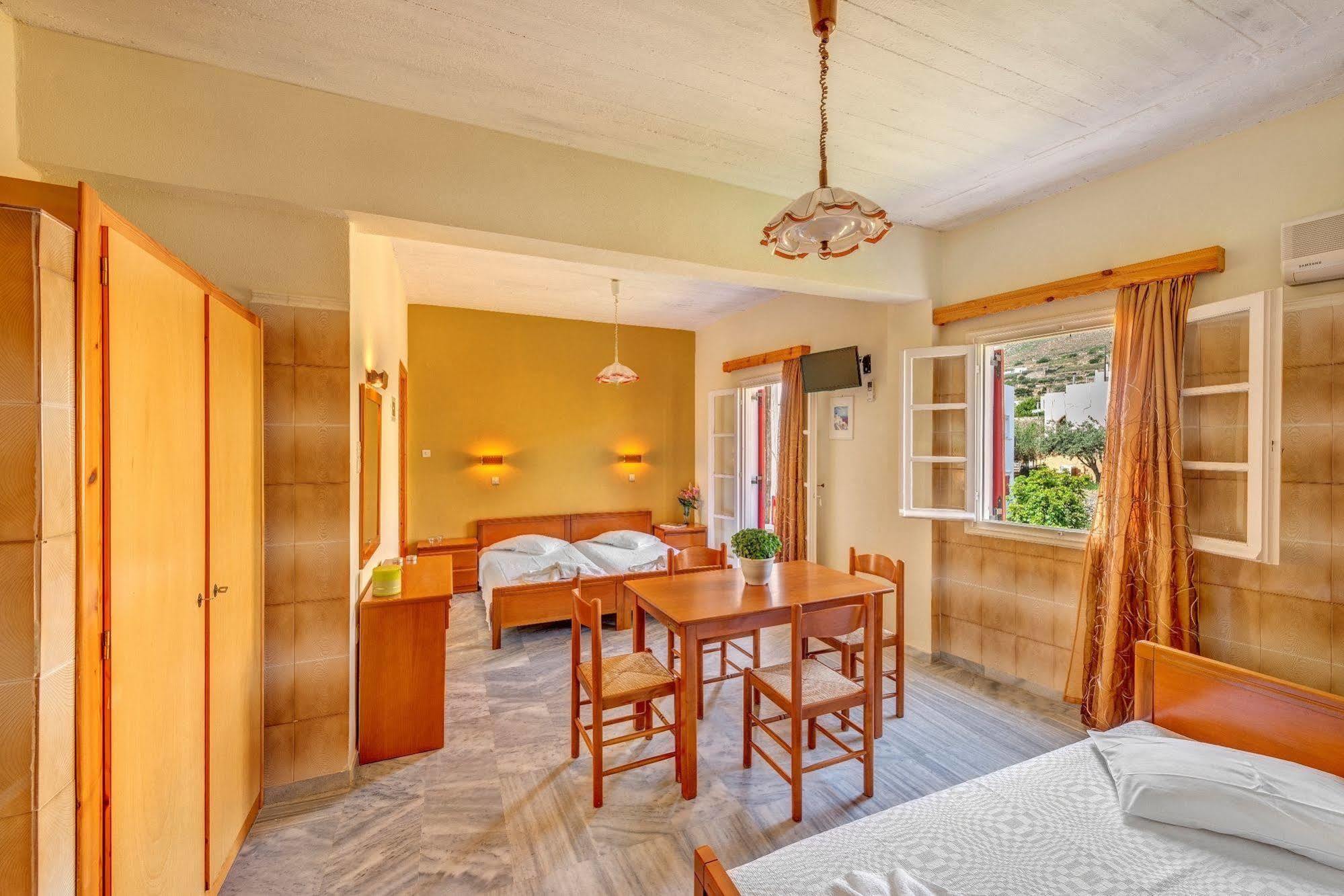Hotel Smaragdi Apartments Vissa Екстериор снимка